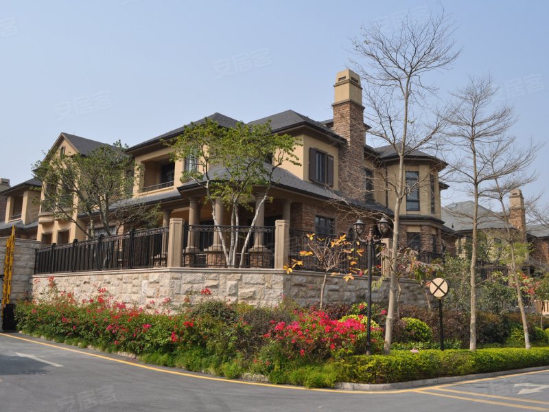 莱蒙水榭山_户型图_样板间图