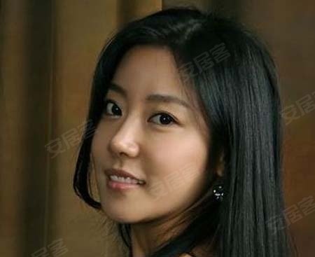 <em>韩国</em>再爆<em>女演员朴慧尚</em>家中自杀 其原因不得而