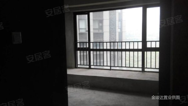 万象城后南宁国际三中免税学区房84平毛坯房