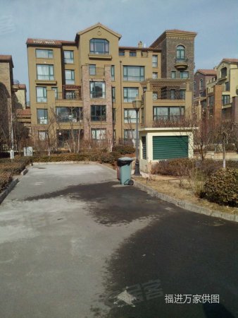 入户花厅,大露台,女主人区域,海阔水岸花墅,133米350万